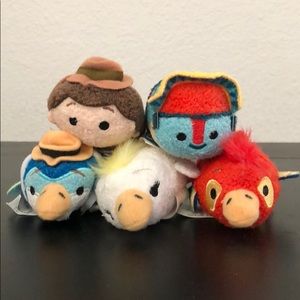 Tiki Room Tsum Tsums